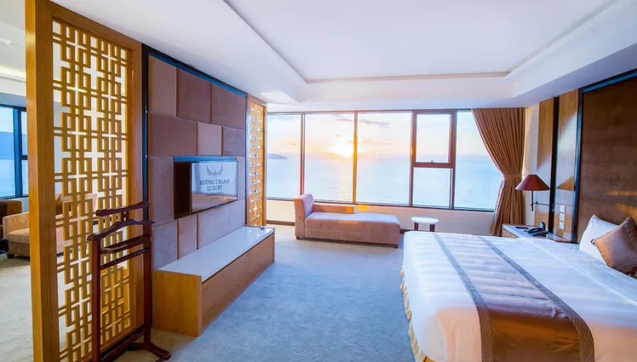 Khẳng định chất lượng với giải thưởng từ Agoda – Review Khách sạn Mường Thanh Luxury Đà Nẵng