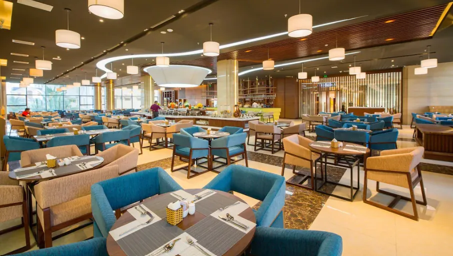 Khẳng định chất lượng với giải thưởng từ Agoda – Review Khách sạn Mường Thanh Luxury Đà Nẵng (3)