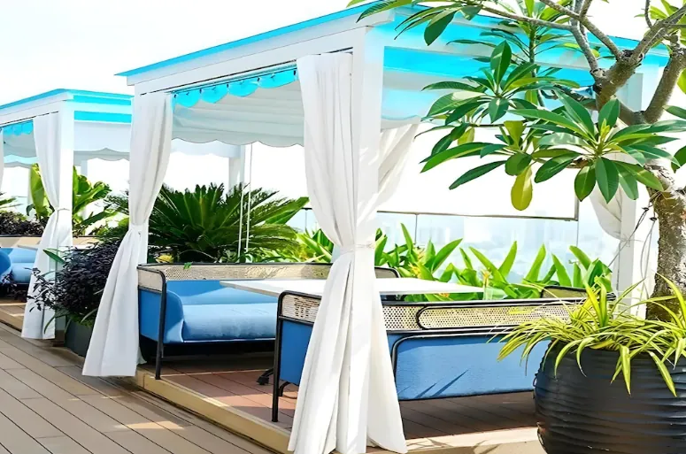 Hồ bơi vô cực triệu view – Check-in là auto cháy máy – Review Khách Sạn La Vela Sài Gòn – Nghỉ Dưỡng 5 Sao Quận 3 (3)
