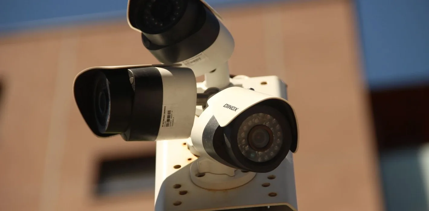 Camera Ngoài Trời & Trong Nhà – Kinh Nghiệm Chọn Đúng