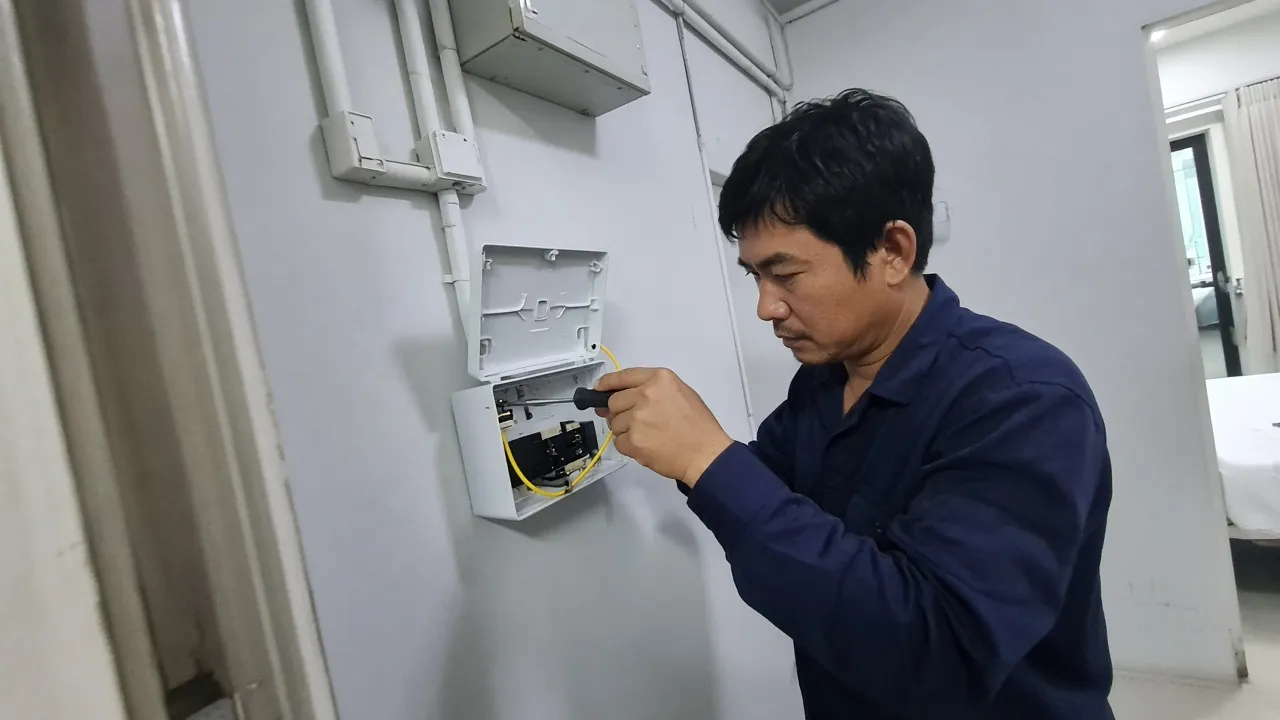 Lắp Đặt Kênh Quang Trắng P2P Trọn Gói – Toàn Quốc