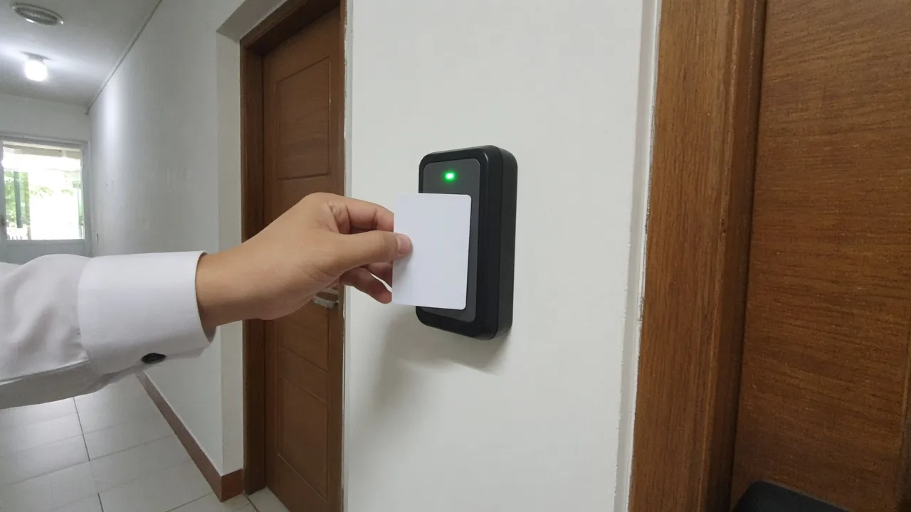 Phần mềm an ninh & kiểm soát ra vào cho khách sạn