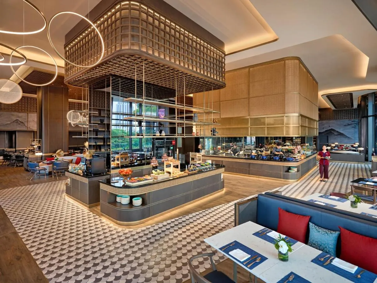 Đêm khai trương ấn tượng với nhiều tiết mục nghệ thuật đặc sắc – Pullman Hai Phong Grand Hotel chính thức đi vào hoạt động